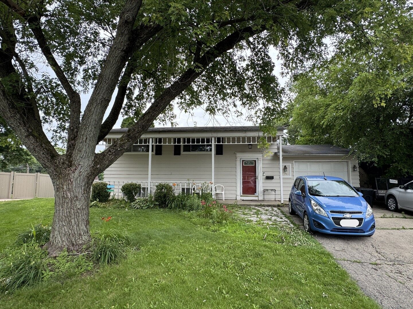 Property Photo:  15 Curtmar Court  IL 60538 