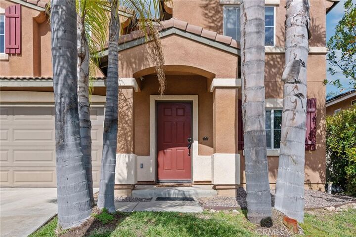 Property Photo:  46180 Via La Colorada  CA 92592 