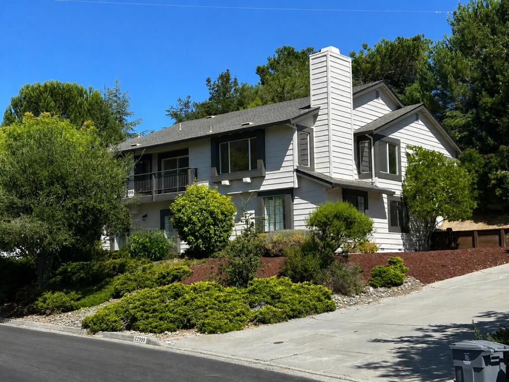 Property Photo: 23005 Standing Oak Court CA 95014