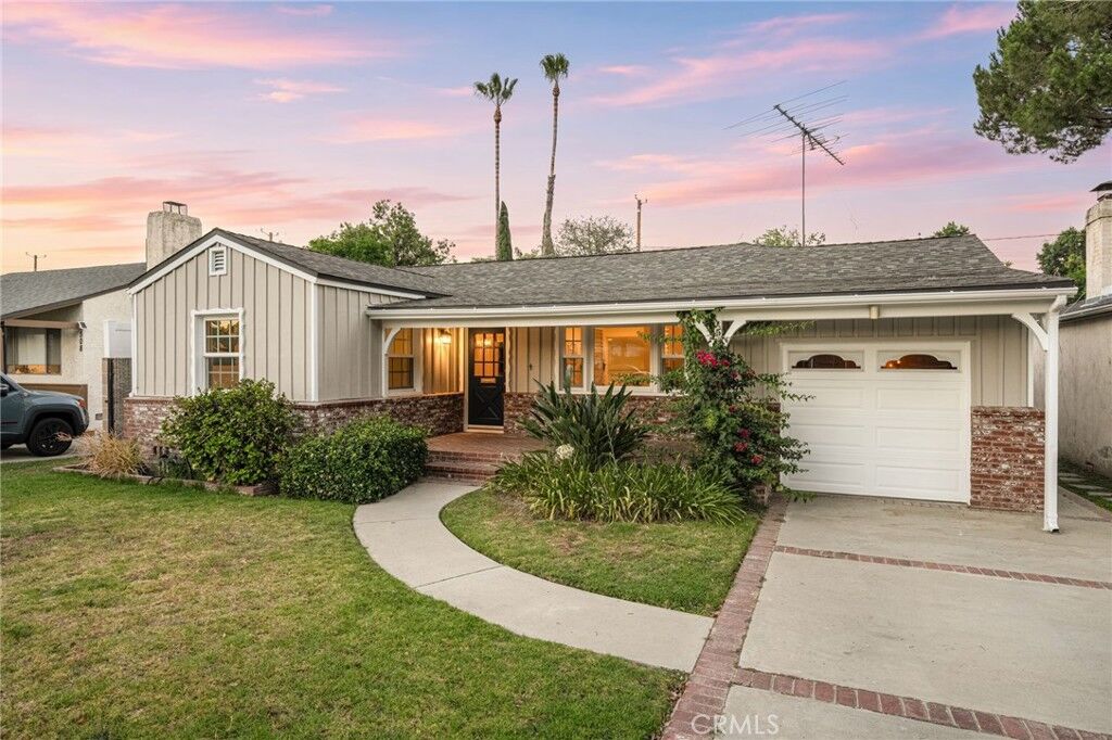 Property Photo: 504 N Reese Place CA 91506
