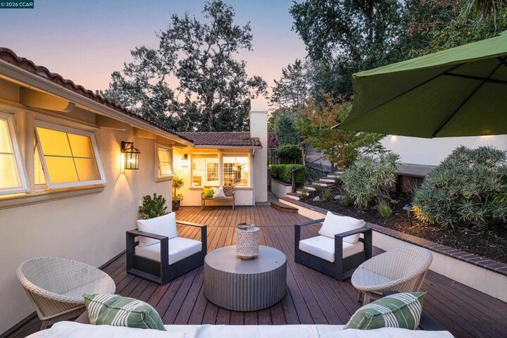 Property Photo: 60 Tarry Ln CA 94563
