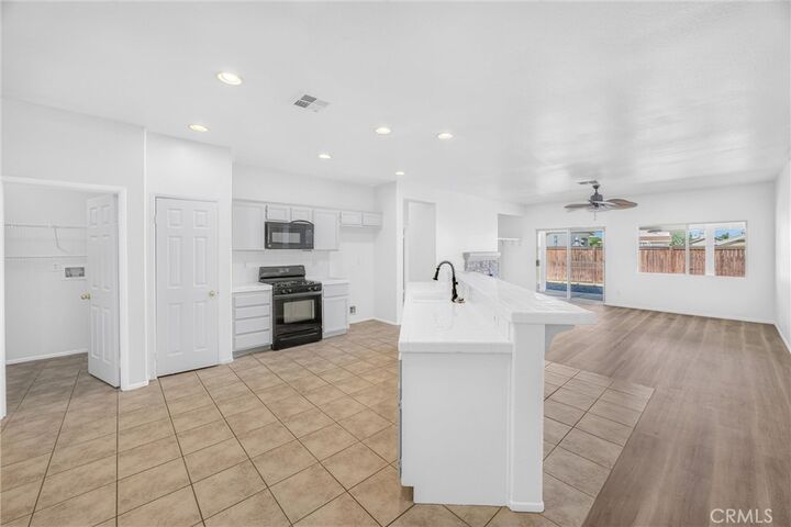 Property Photo: 13616 Dellwood Street CA 92392