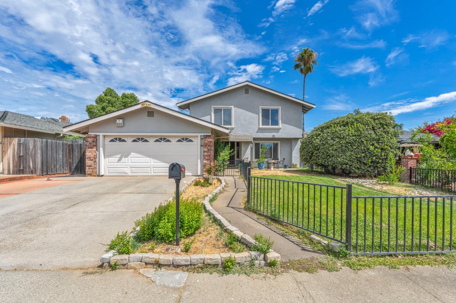 Property Photo:  3308 Corbin Way  CA 95827 