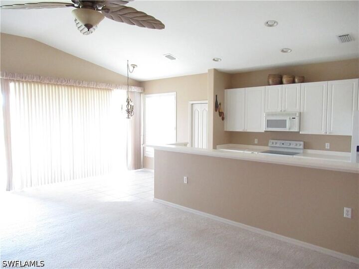 Property Photo: 1993 Crestview Way 131 FL 34119