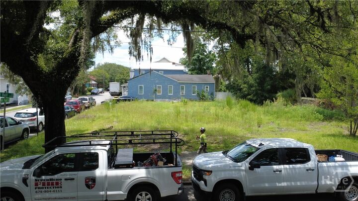 Property Photo:  2913 Bull Street  GA 31401 