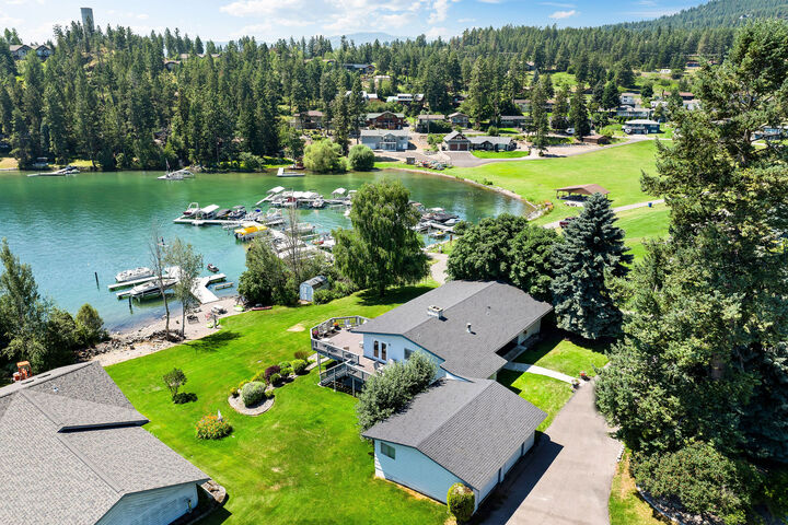 Property Photo: 205 Lakeshore Drive MT 59922