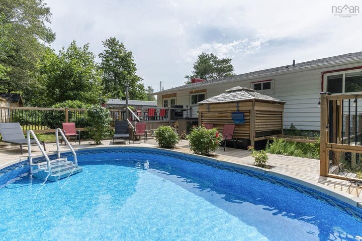 Property Photo:  40 Bonavista Avenue  NS B4N 3M1 