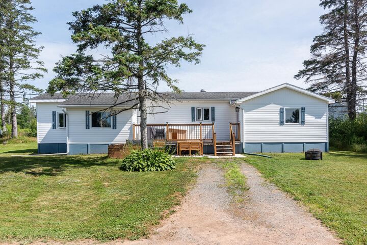 Property Photo: 41 Forest Park Drive NS B6L 2H1