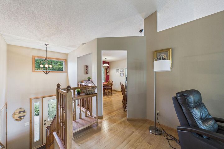 Property Photo: 739 Kirche Hill Drive MN 55315