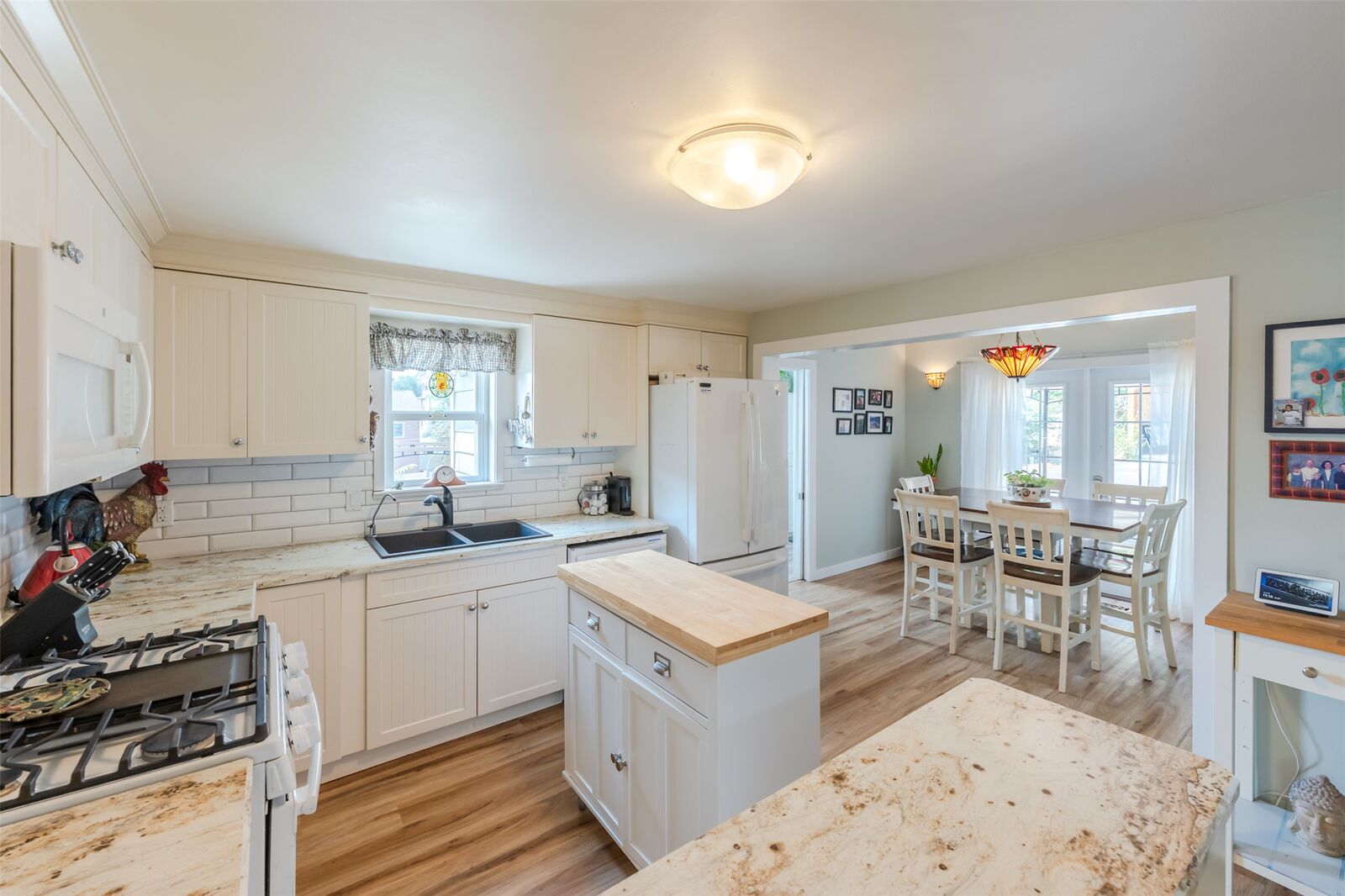 Property Photo:  6430 Spartan Street  BC V0H 1T0 