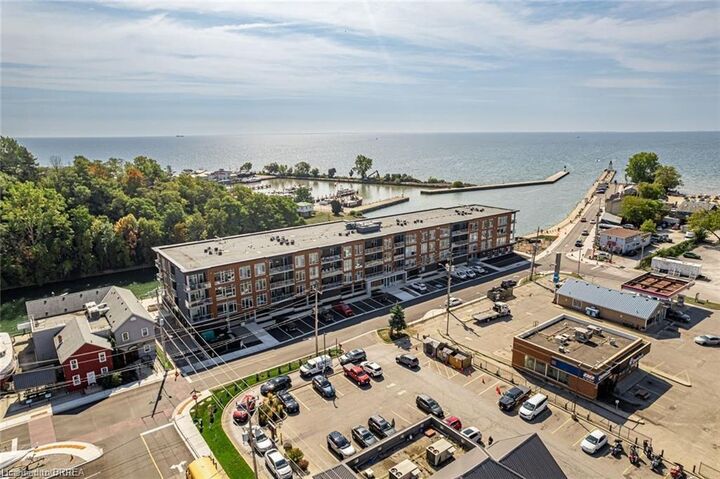 Property Photo: 38 Harbour Street 306 ON N0A 1N0