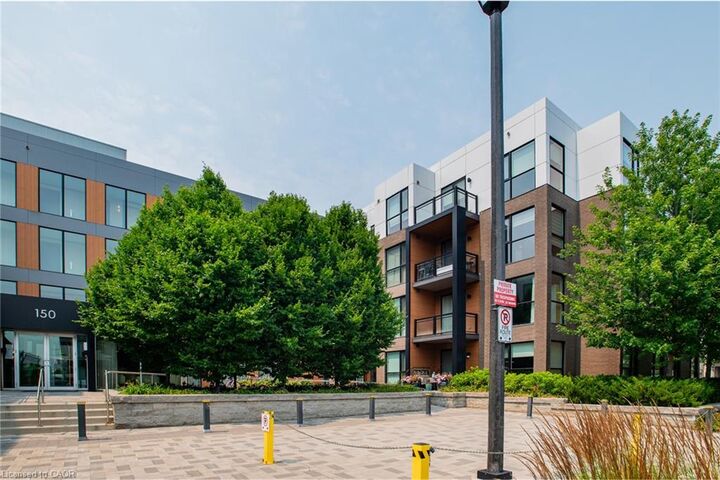 Photo de la propriété: 150 Sabina Drive E 304 ON L6H 0W6