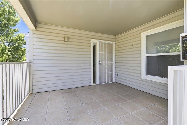Property Photo: 333 W Leroux Street 6 AZ 86303