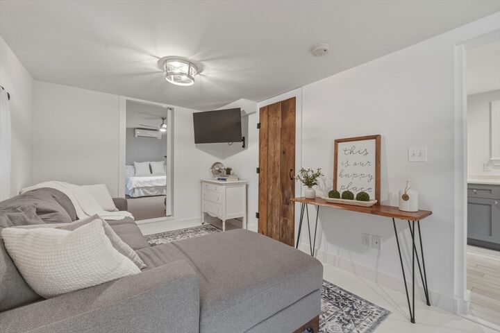 Property Photo:  44 Oak Ave 44  MA 01462 