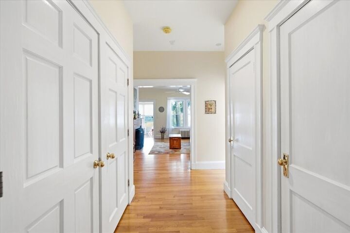 Property Photo: 314 Newtonville Avenue 4 MA 02460