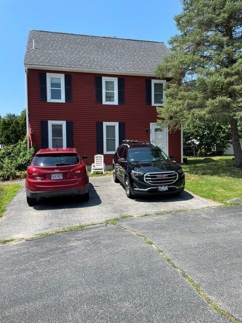 Property Photo:  24 Hammock Court  MA 01826 