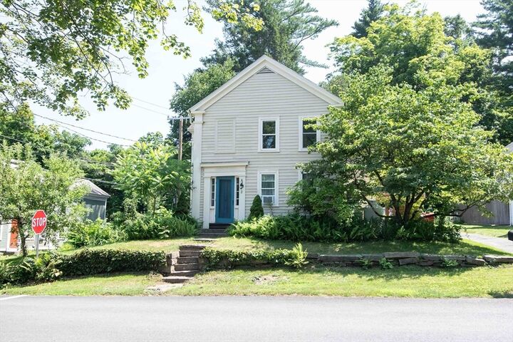 Property Photo:  2 Old Sunderland  MA 01351 