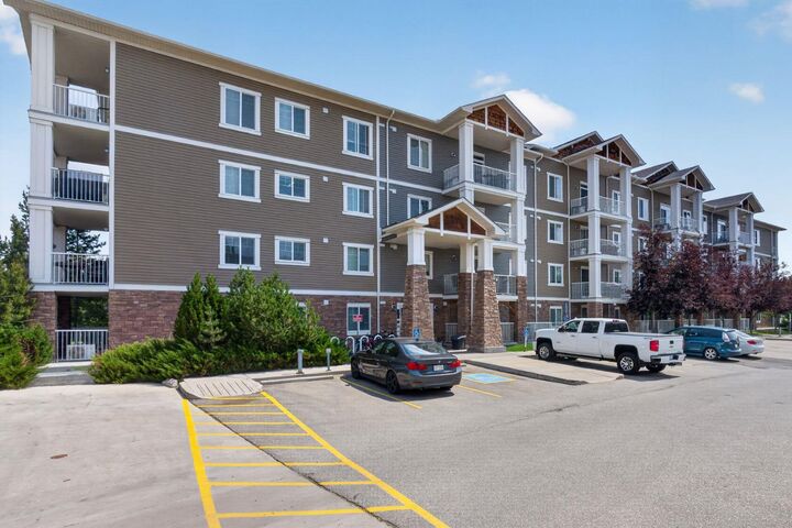 Property Photo:  406 Cranberry Park SE 204  AB T3M 1Y9 