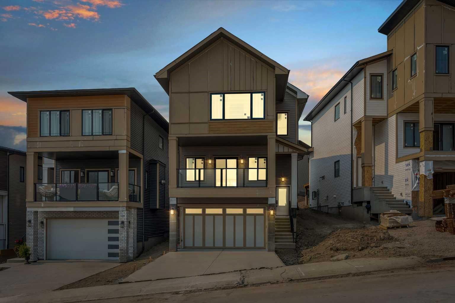 Property Photo: 39 Heritage Ridge AB T4C 3L2