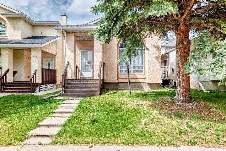 Property Photo: 6934 Laguna Way NE AB T1Y 6W2