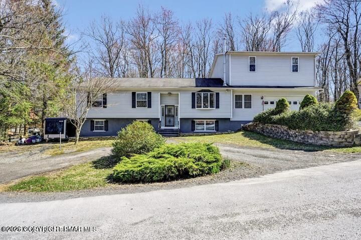 Property Photo:  9105 Belvedere Road  PA 18466 
