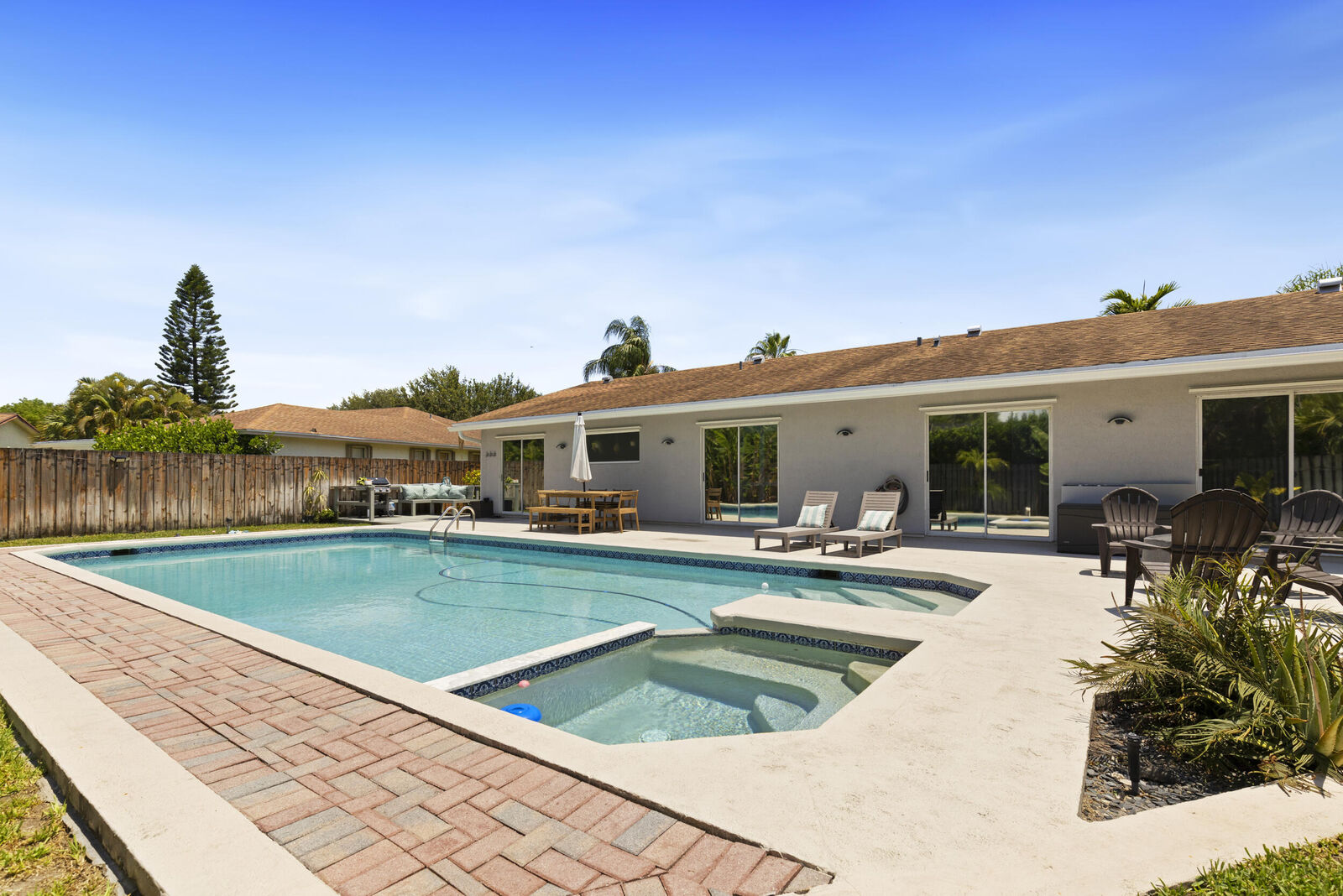 Property Photo: 4114 Bay Laurel Way FL 33487