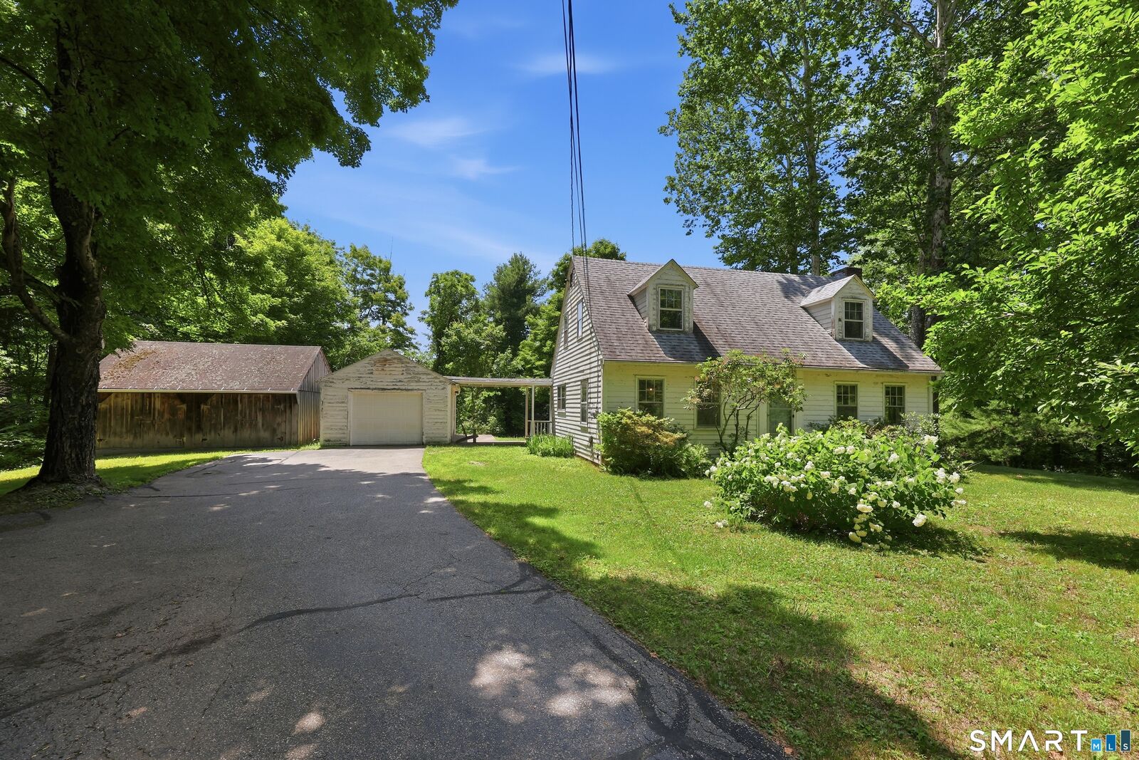 Property Photo: 51 Marjorie Circle CT 06248