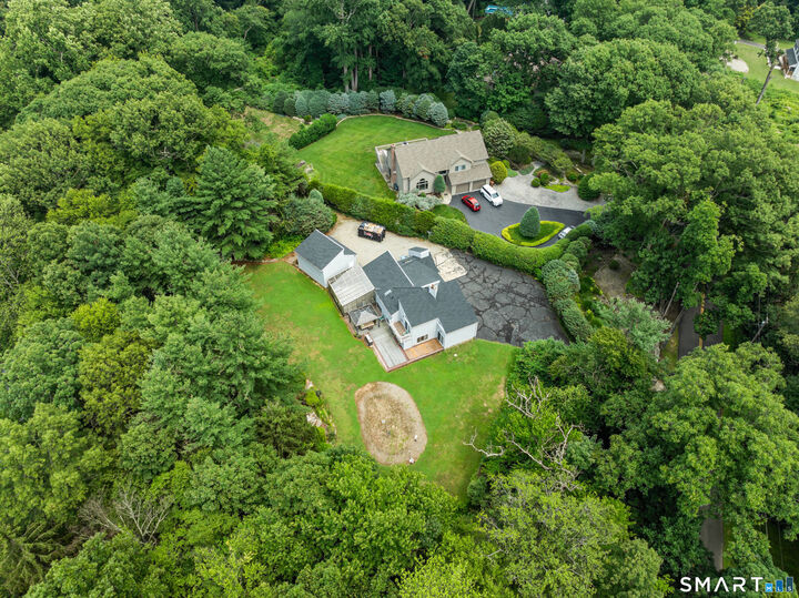 Property Photo:  95 Park Avenue  CT 06484 