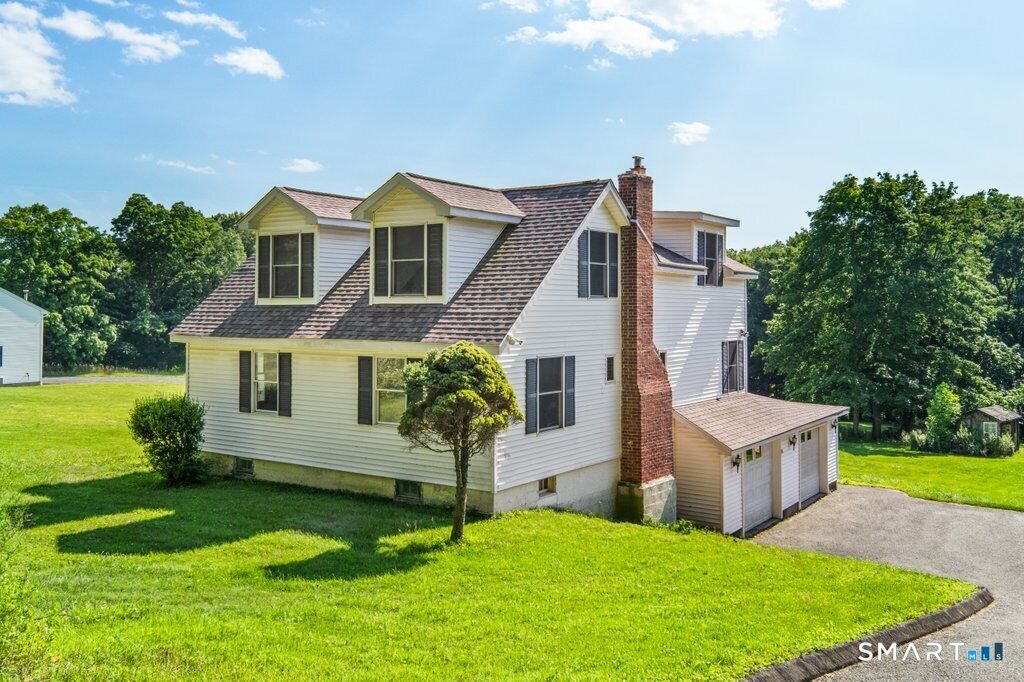 Property Photo: 30 Old Middle Road CT 06804