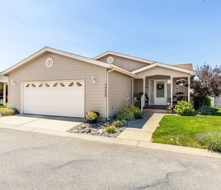 Property Photo: 1725 N Hodges Ln WA 99016
