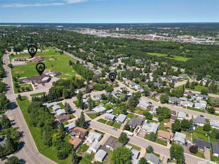Property Photo: 1201 McKay Drive SK S6V 5V1
