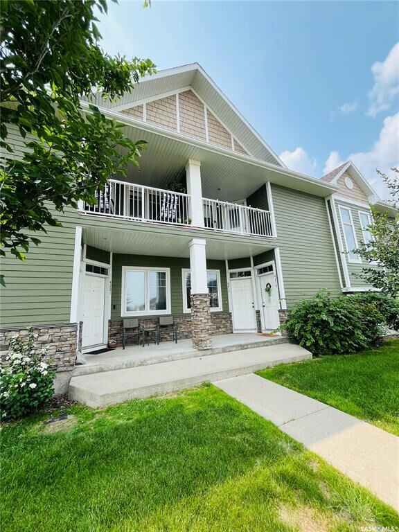 Property Photo: 4217 Green Apple Drive E SK S4V 1S1
