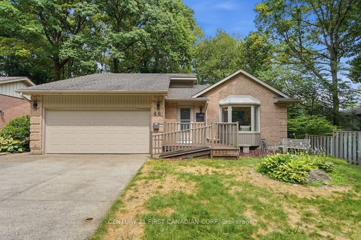 Property Photo: 46 Ski Valley Crescent ON N6K 3H3