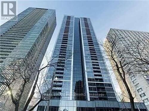 Property Photo: 28 Ted Rogers Way 1410 ON M4Y 2J4
