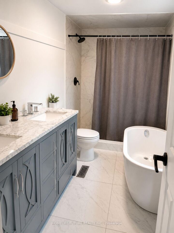Property Photo: 212 Court Street ON L1H 4W7