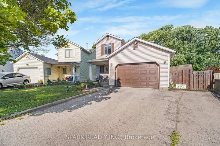 Property Photo:  23 Rannie Court  ON L2V 4X2 