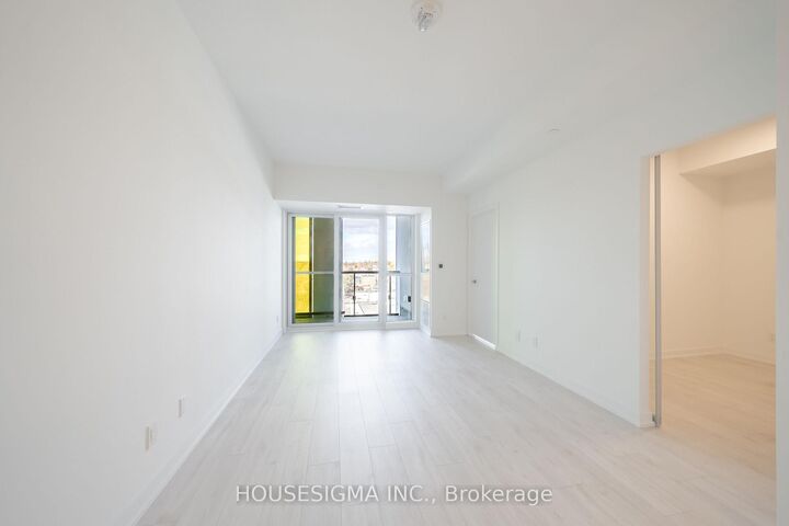 Property Photo: 181 Sheppard Avenue E 703 ON M2N 0L9
