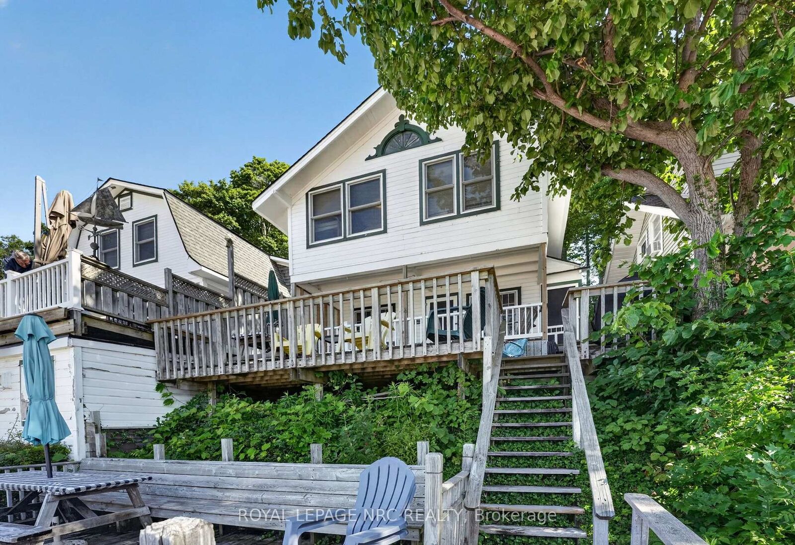 Property Photo: 4031 Crystal Beach Hill Lane ON L0S 1B0