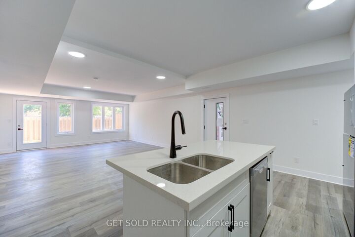 6701 Thorold Stone Road 7 — photo 1