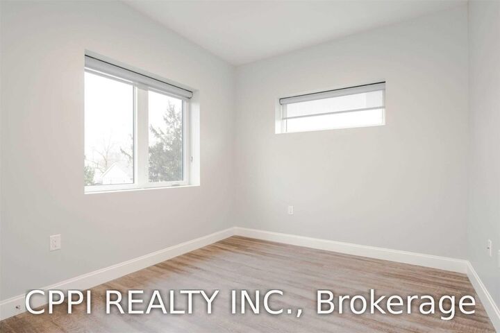 Property Photo: 67 Minto Street 304 ON L3K 0B4