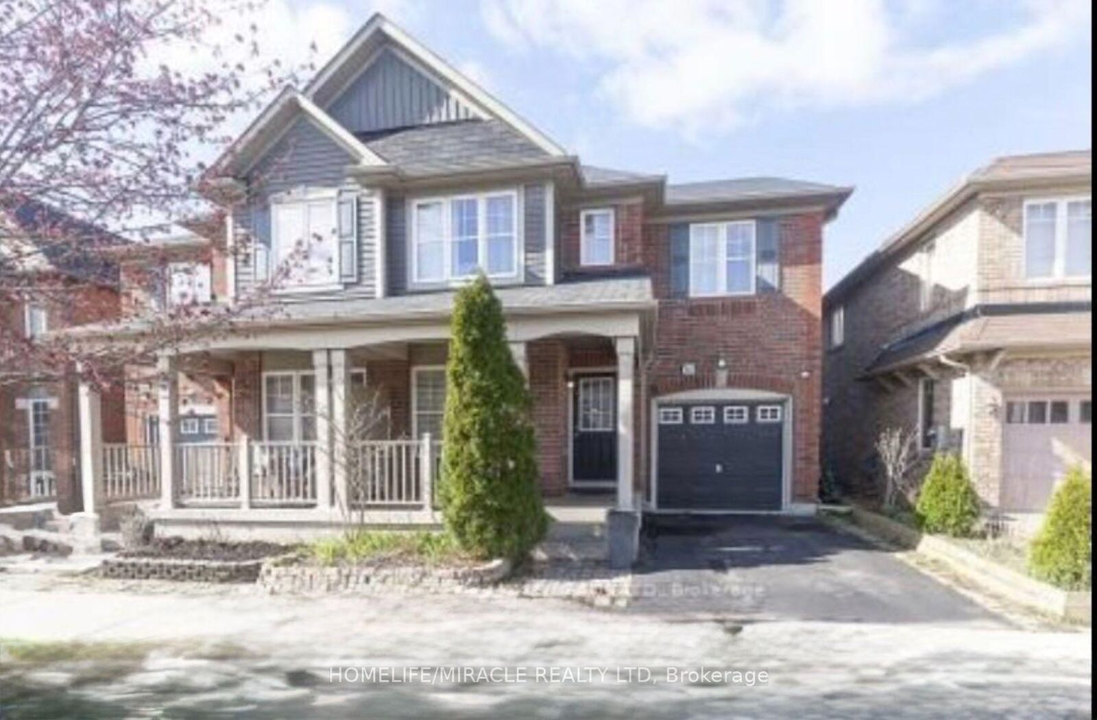Property Photo: 912 Scott Boulevard ON L9T 7C5