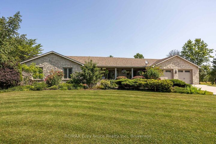 Property Photo: 913 27th Street W ON N4K 5N4