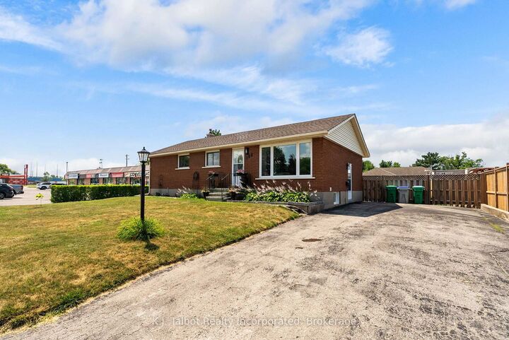 Property Photo: 382 Huron Road ON N7A 3A5