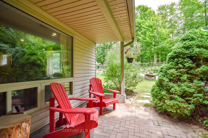 Property Photo: 29 Algonquin Trail ON L0K 1E0