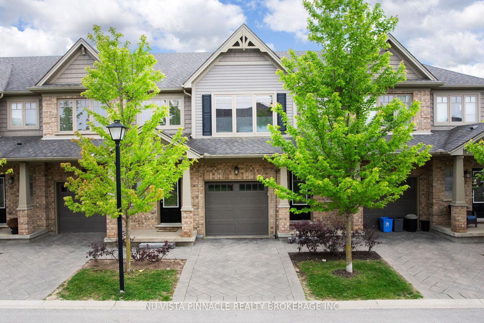 Property Photo: 1924 Cedarhollow Boulevard 11 ON N5X 0K3