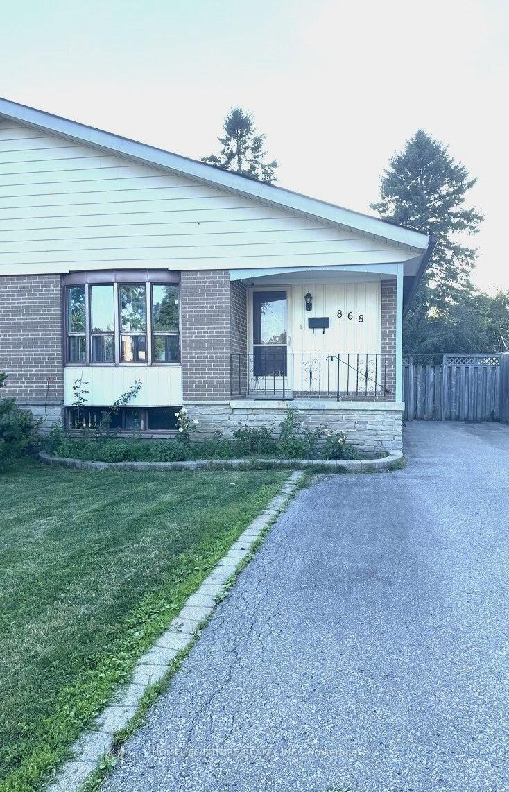 Property Photo: 868 Chapleau Drive Bsmt ON L1W 1P4