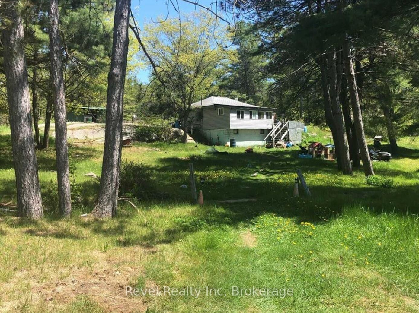 Property Photo: 42 Wawanaisa Road ON P0G 1G0