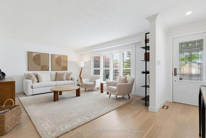 Property Photo: 336 Tuck Drive ON L7L 2R3