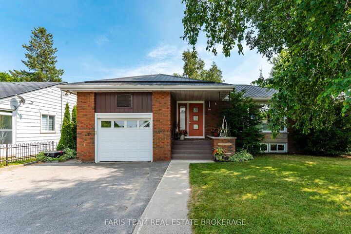 44 Jeffery Street — photo 1