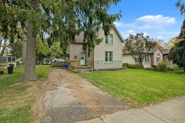 Property Photo: 263 Cumberland Street ON N0G 2P0